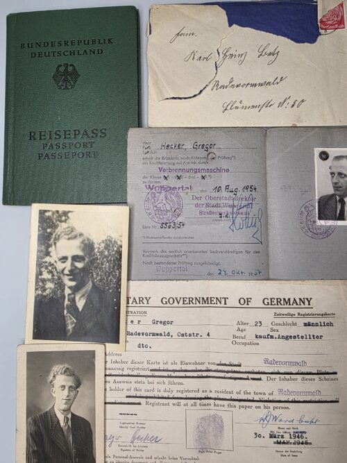 Gregor Hecker Wehrmacht Paper Estate with ISA Certificate, Grenadier-Regiment 753