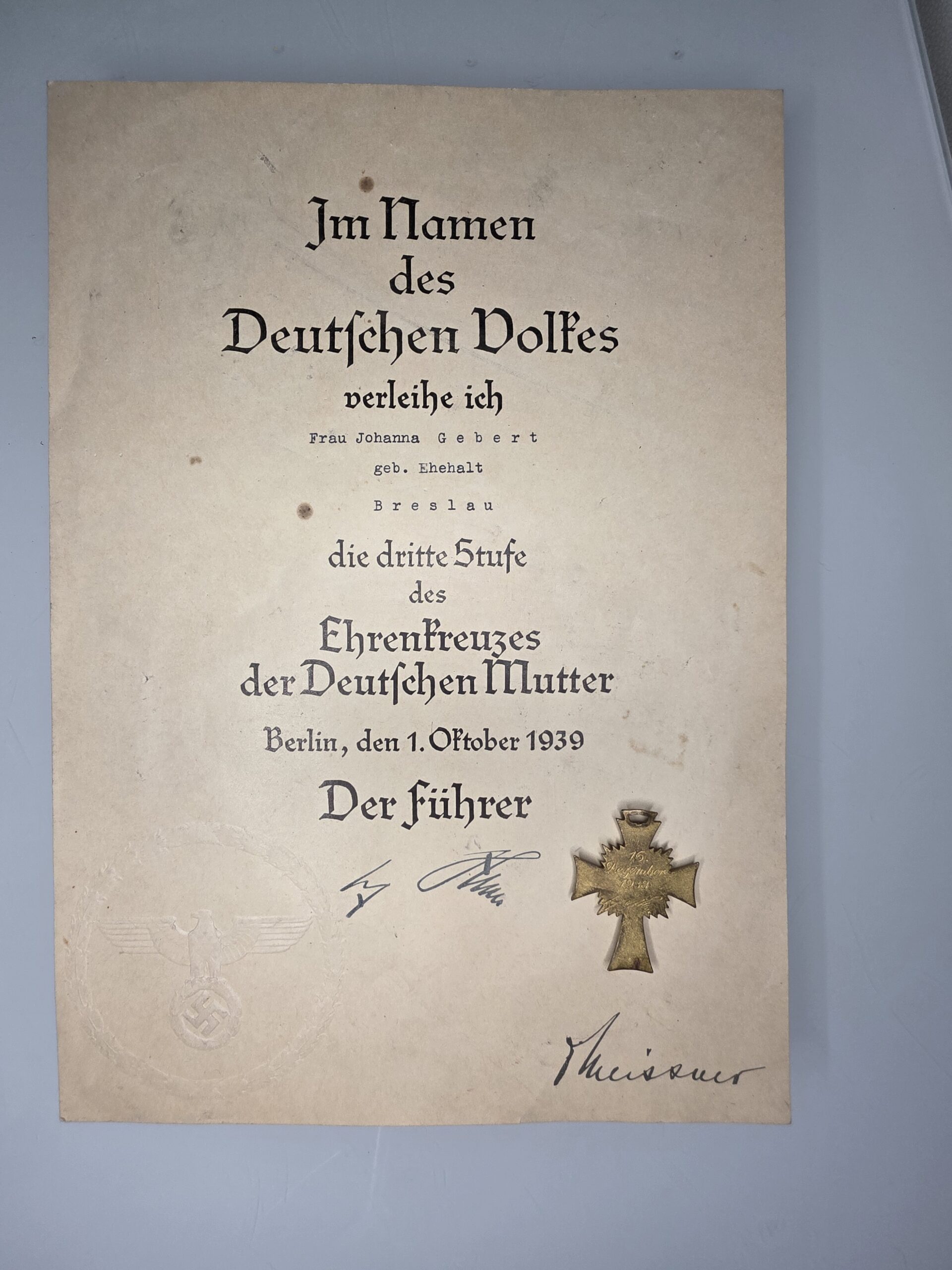 Original Mutterkreuz Bronze Medal with 1939 Award Document - Image 5