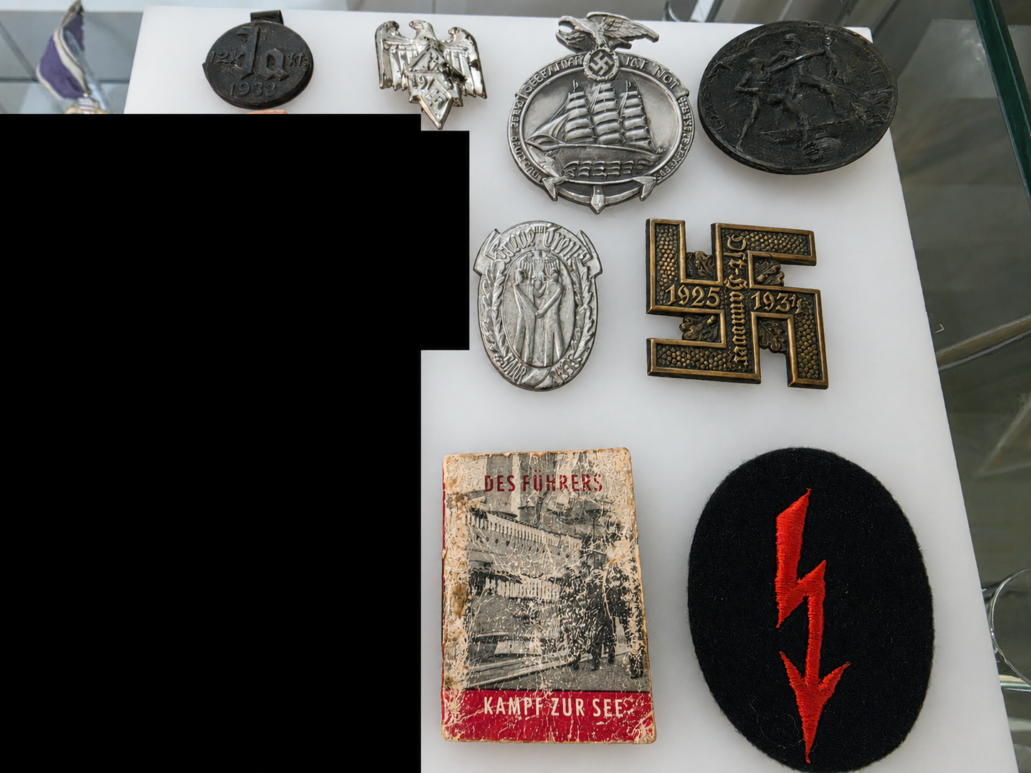 IIWW Original German badge lot with Ost-Hannover, Saar 1935, DJH and Seefahrt ist Not badges