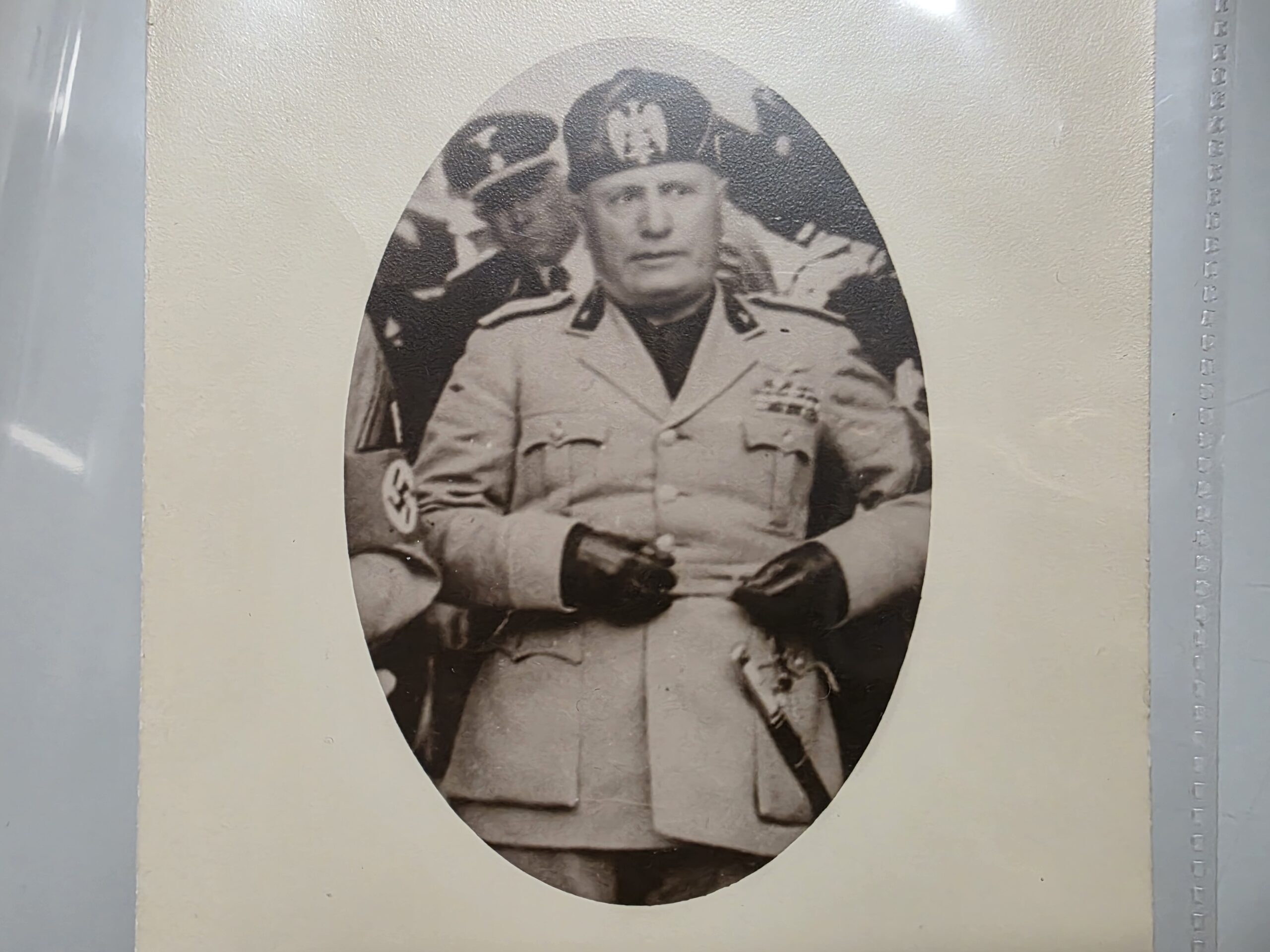 Benito Mussolini Autograph – Original Signed Cut with Photo Mount - Image 4
