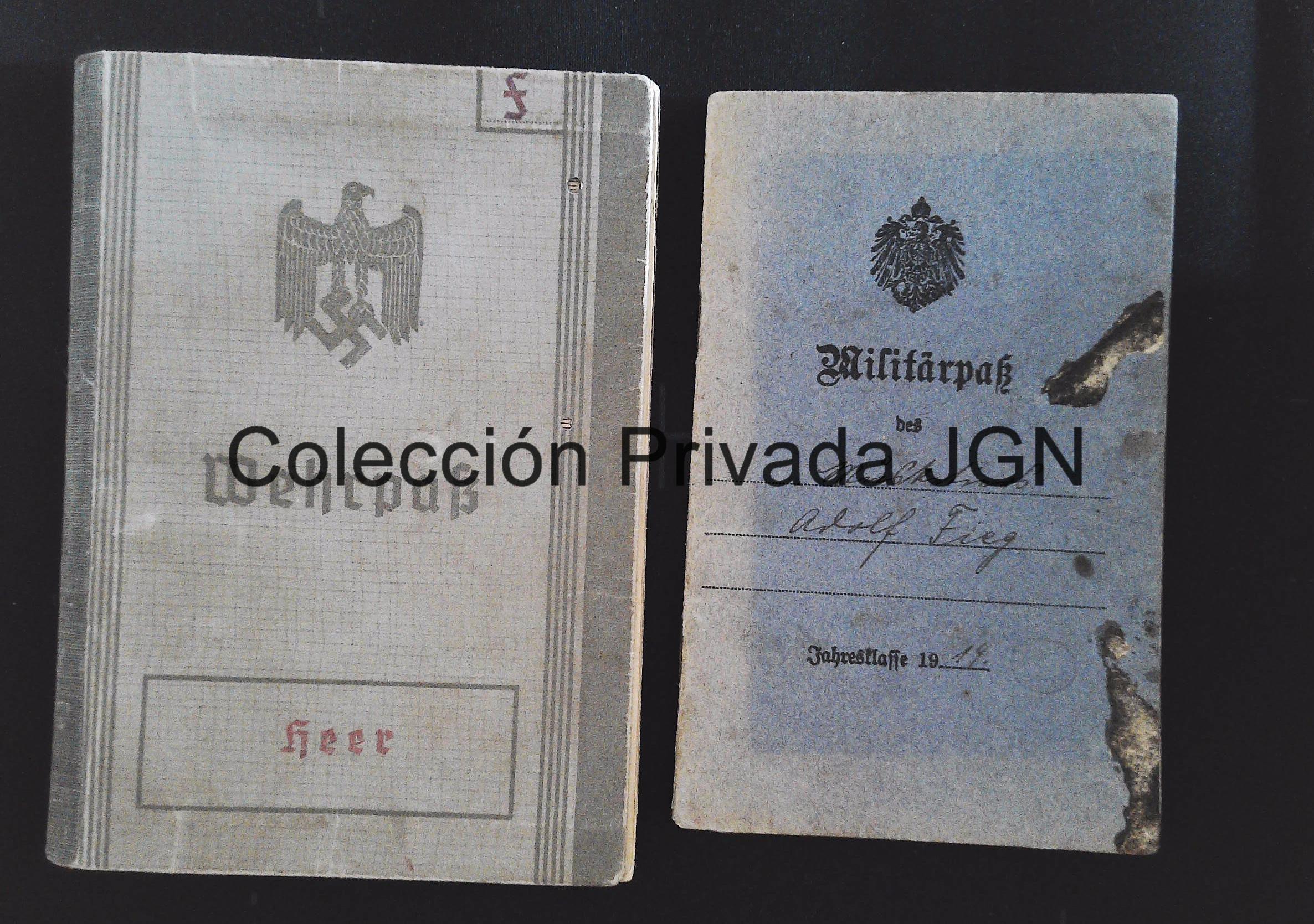 Adolf Fieg original Militärpass and Wehrpass set