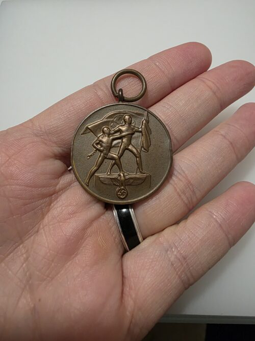 WWII German Sudetenland Medal 1938 obverse