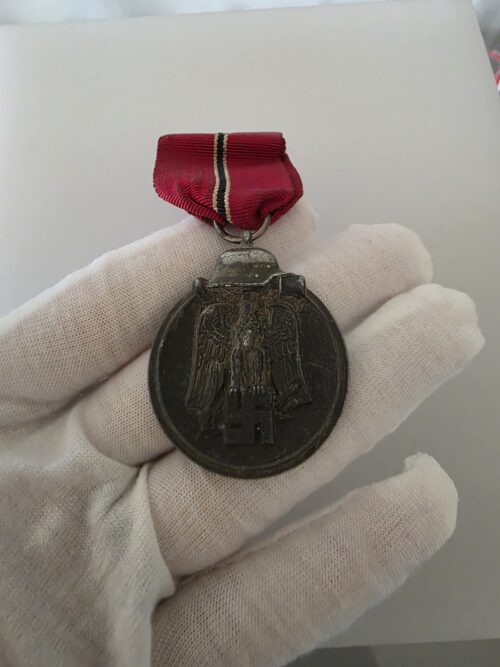 WWII German Eastern Front Medal 1941/42 obverse