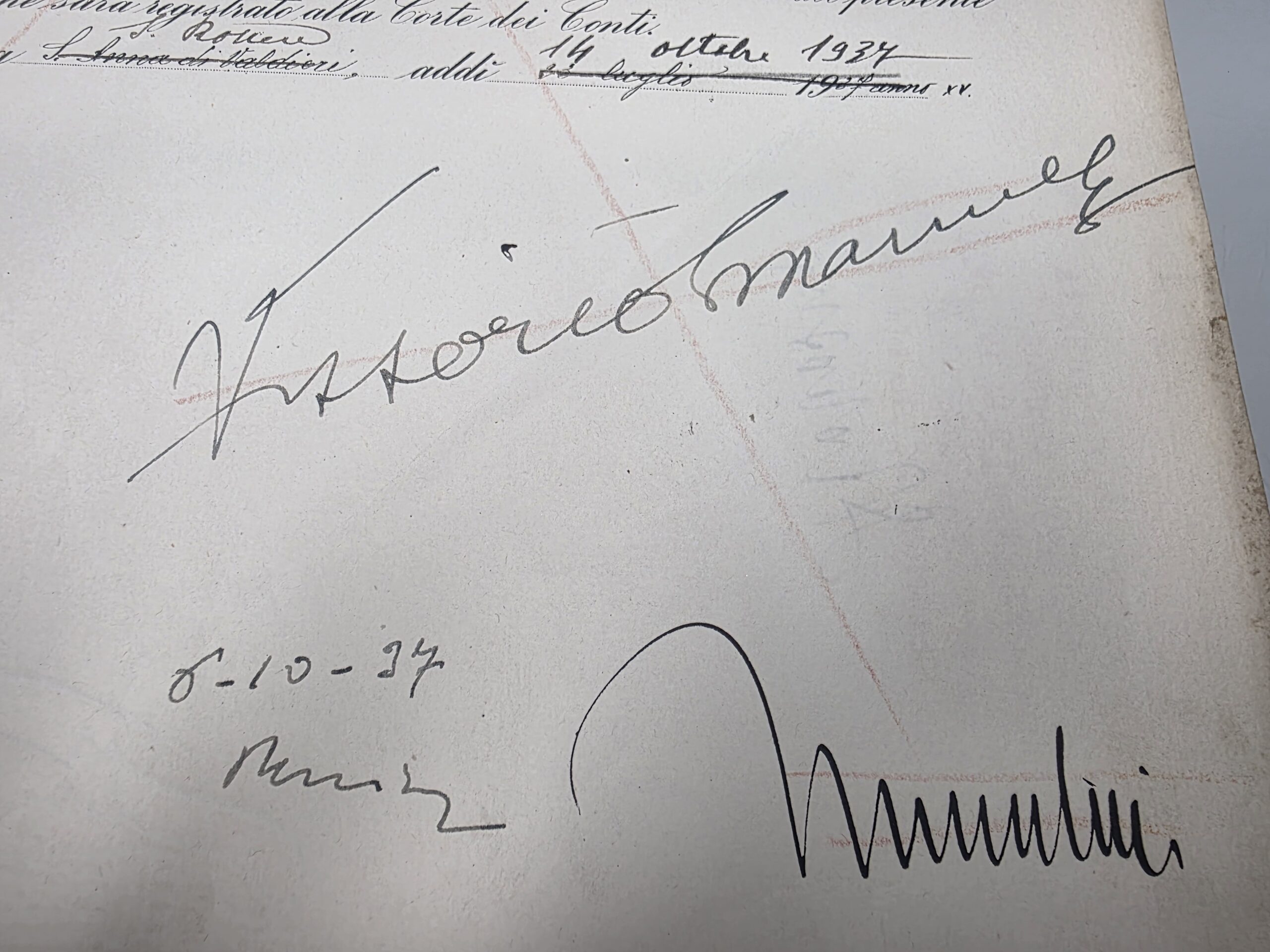 Benito Mussolini signature with Vittorio Emanuele III signature, certified, 1937